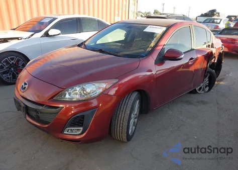 2010 Mazda Mazda3 S Sport z USA, uszkodzony, nr VIN JM1BL1S66A1144235